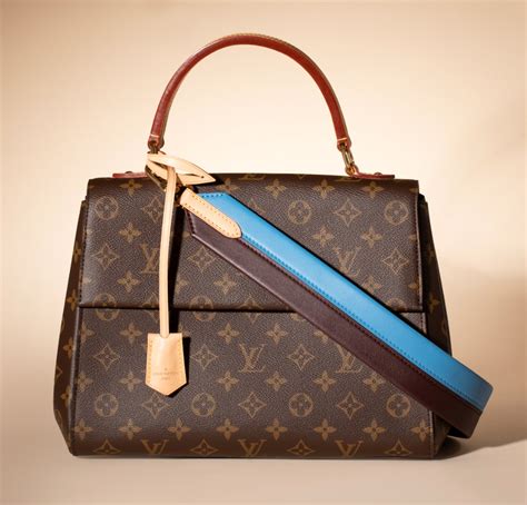 how much does it cost to make louis vuitton bag|why is louis vuitton expensive.